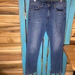 Lucky Brand 410 Athletic Slim jeans size 34x34 cuffs slit for boots